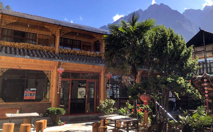 Five-Colored Pool.jpg