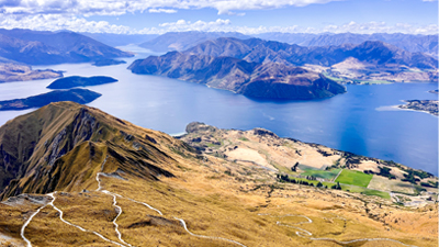 ���̽��� ����